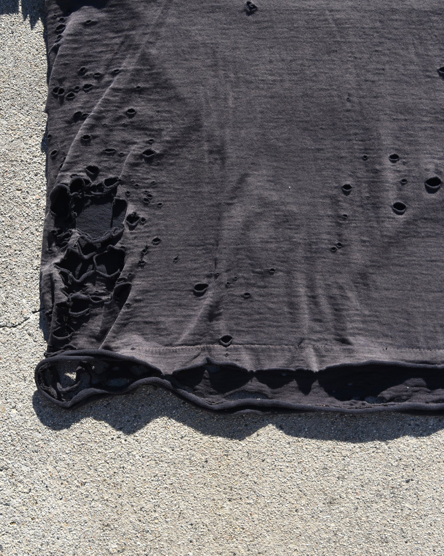 1980s Thrashed and Faded Planet Hollywood Tshirt