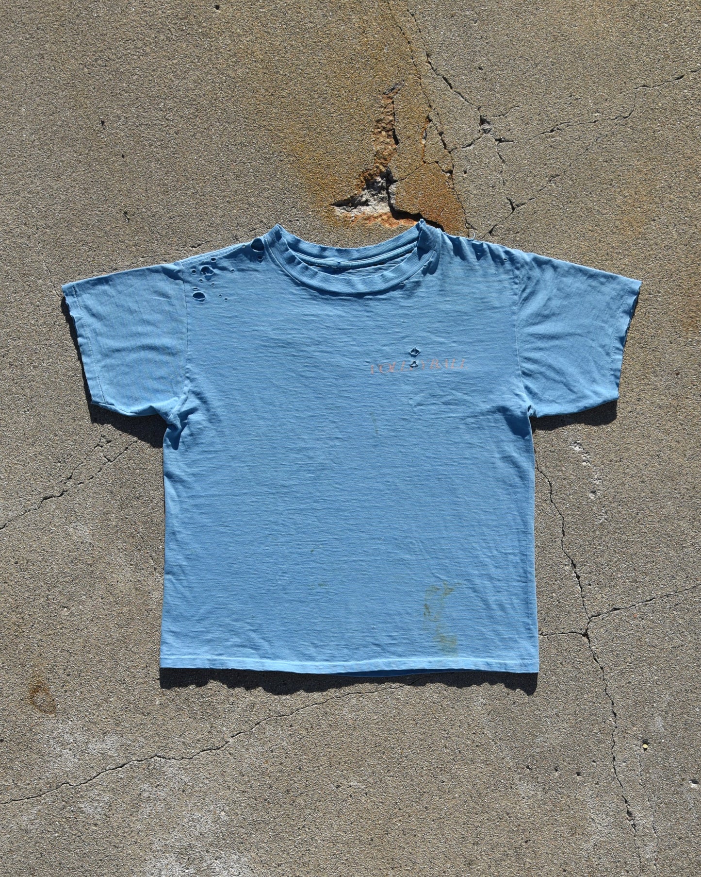 1980s Thrashed Volleyball Tshirt