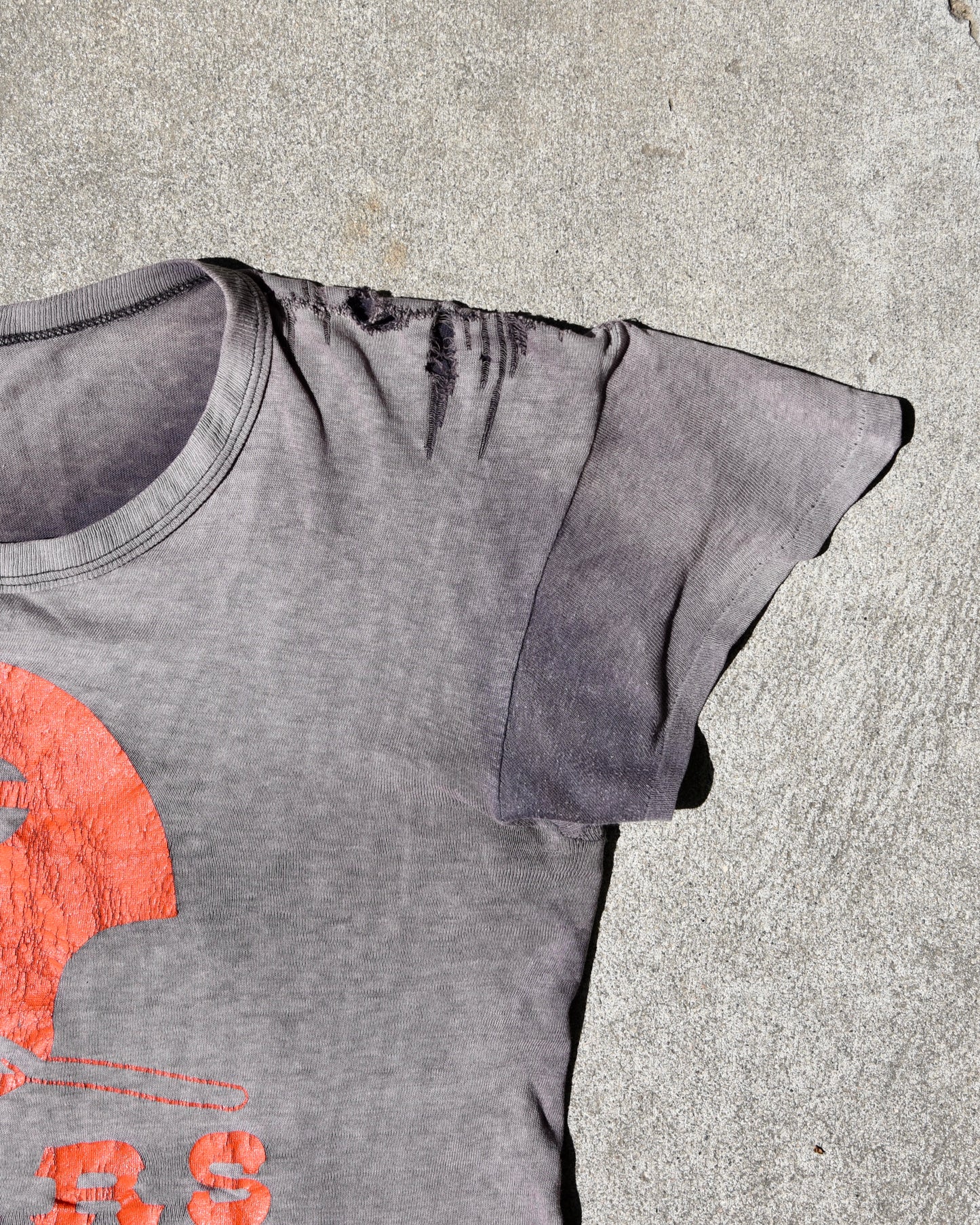1960s Sun Faded Chicago Bears Tshirt
