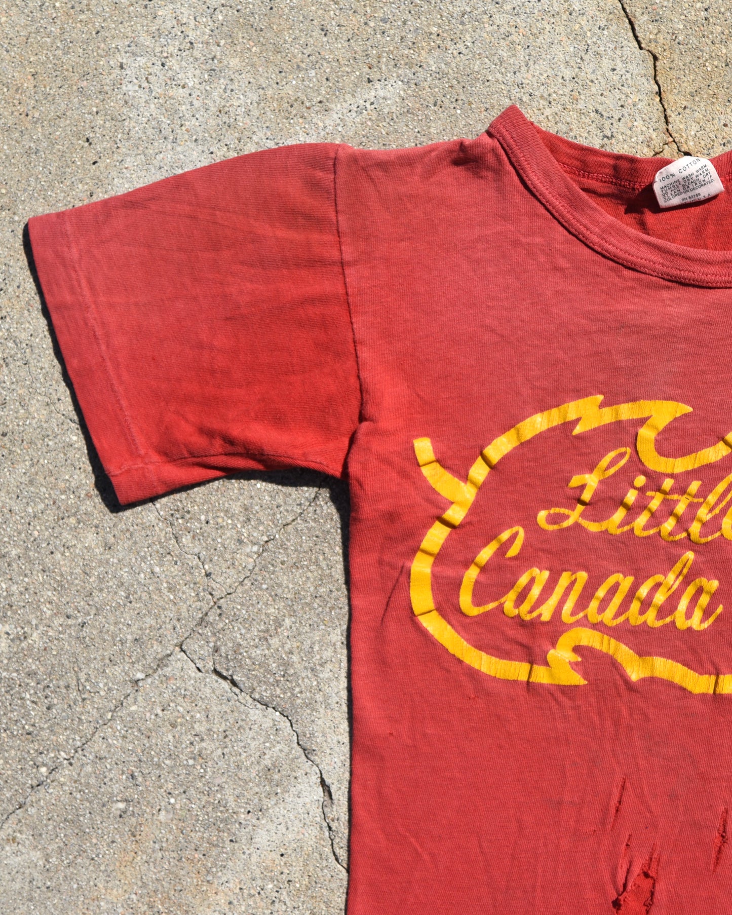 1970s Little Canada Femme Tshirt