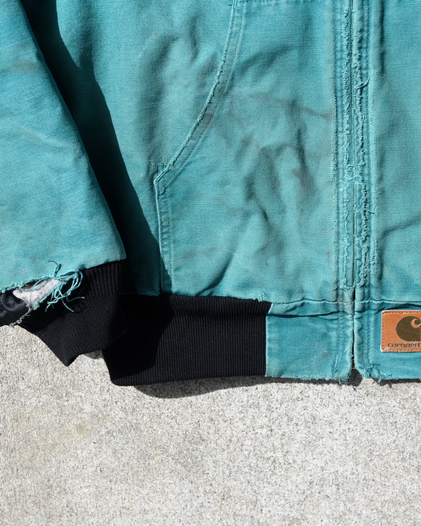 Carhartt JR0055 Hooded Aztec Southwest Canvas Jacket - Medium