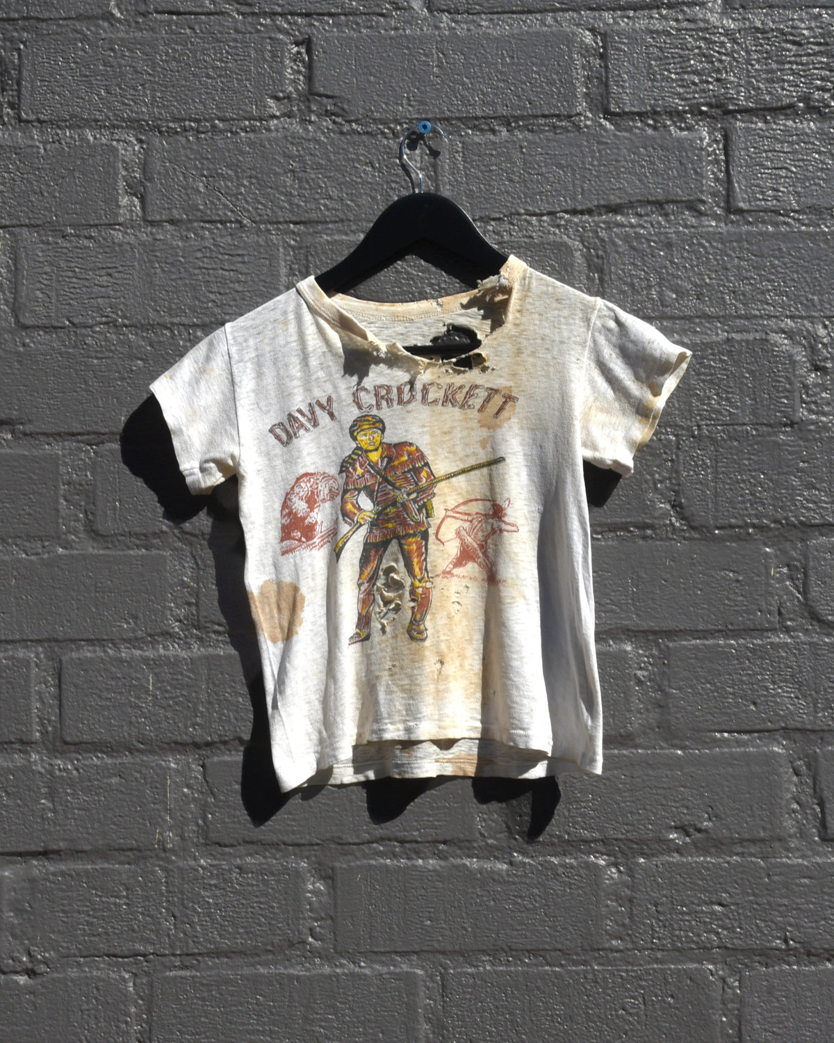 1950s Davy Crockett Thrashed Femme Tshirt