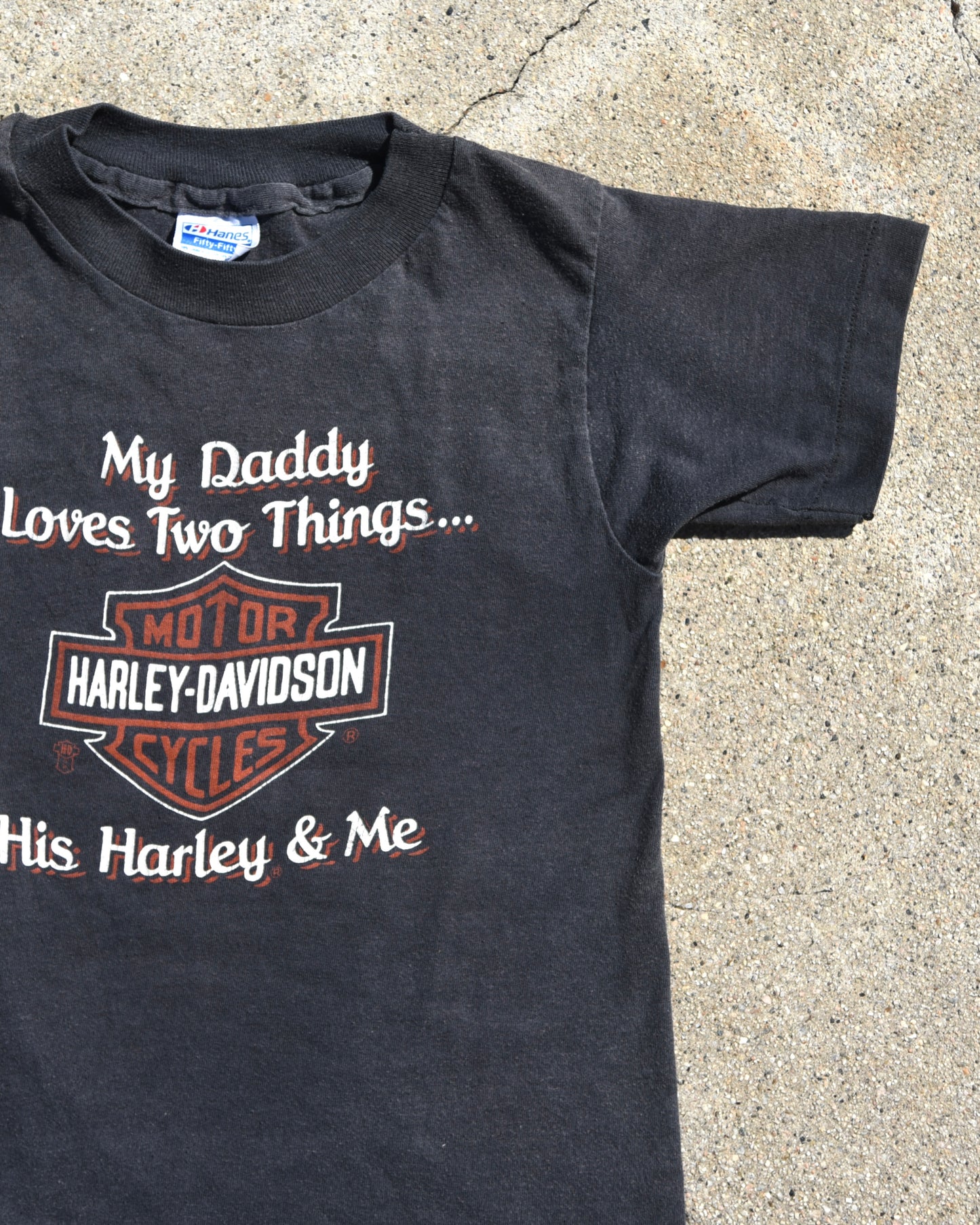 1980s My Daddy Loves Two Things Harley Davidson Femme Tshirt