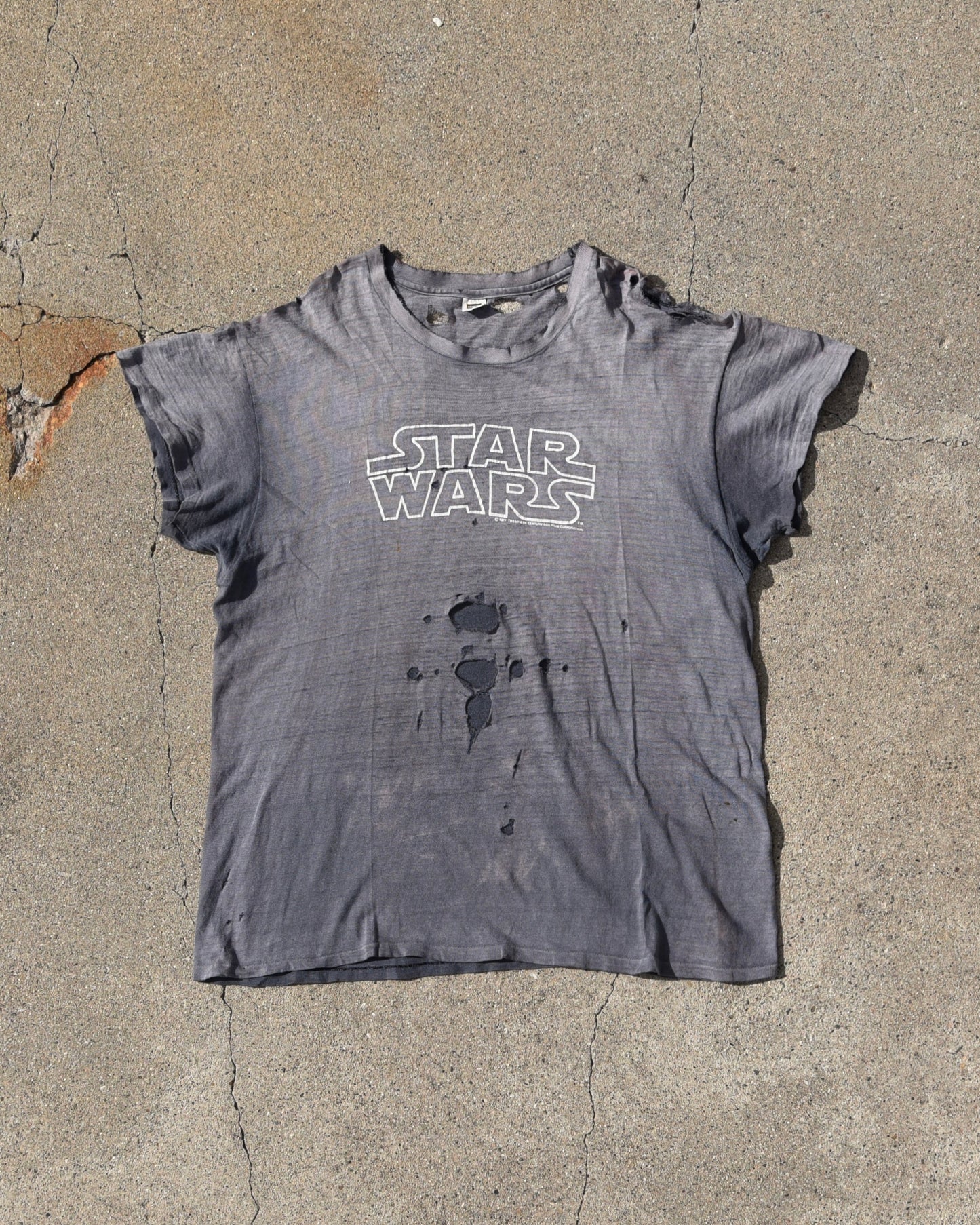 1977 Vintage Star Wars ‘MAY THE FORCE BE WITH YOU’ Sun Faded Tshirt