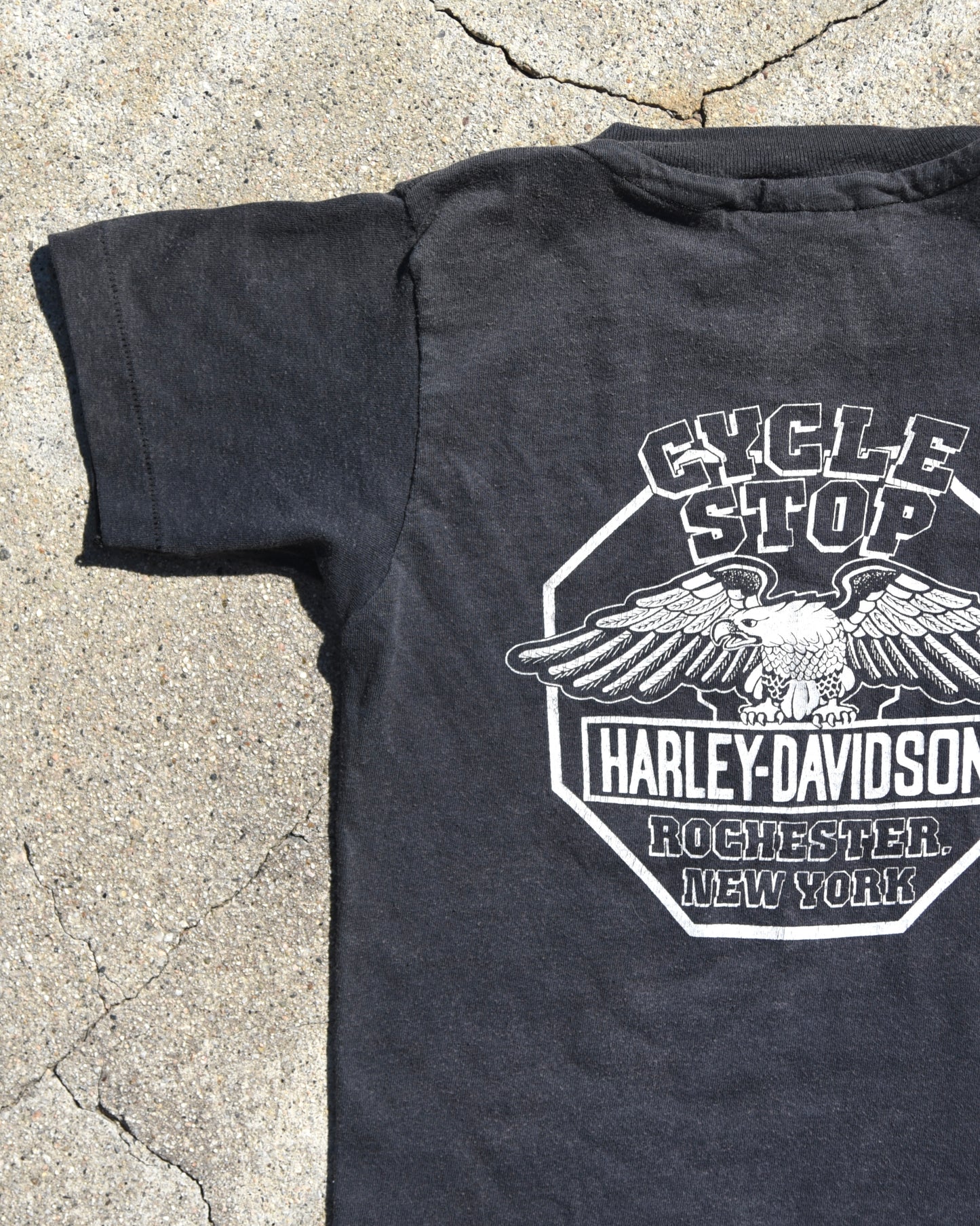 1980s My Daddy Loves Two Things Harley Davidson Femme Tshirt