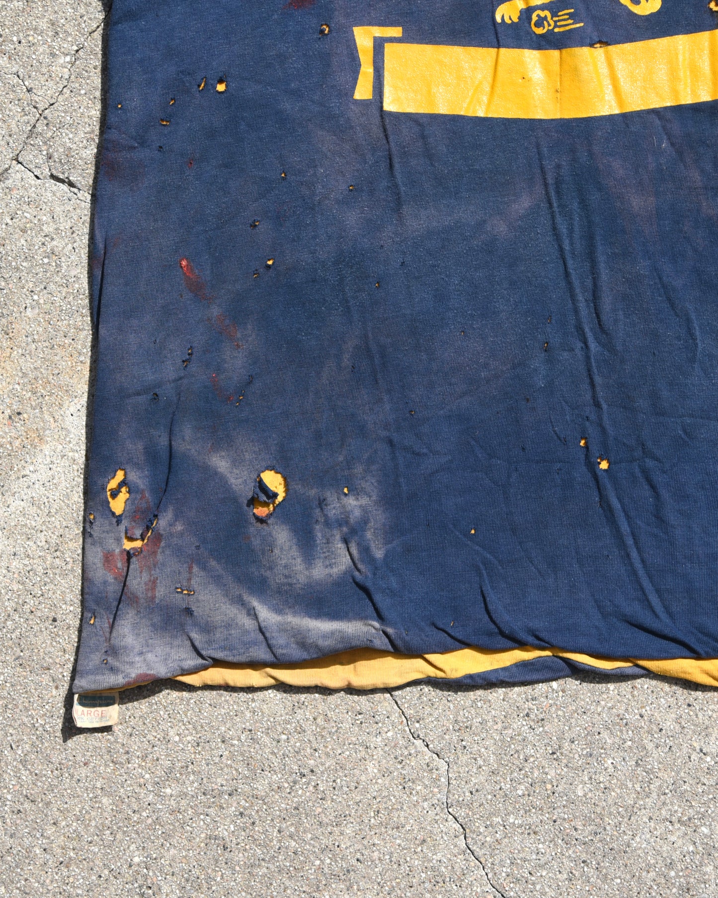 1970s Thrashed and Sun Faded Golden Ring Double Face Tshirt