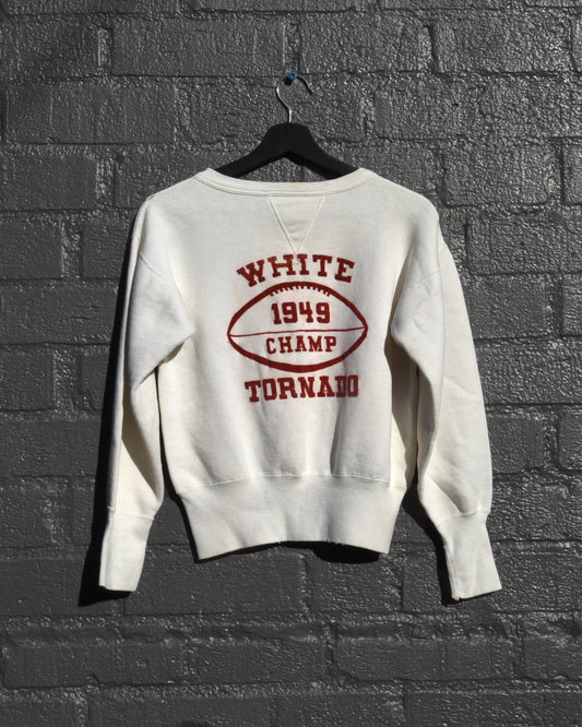 1940s White Tornado Champ Femme Sweatshirt