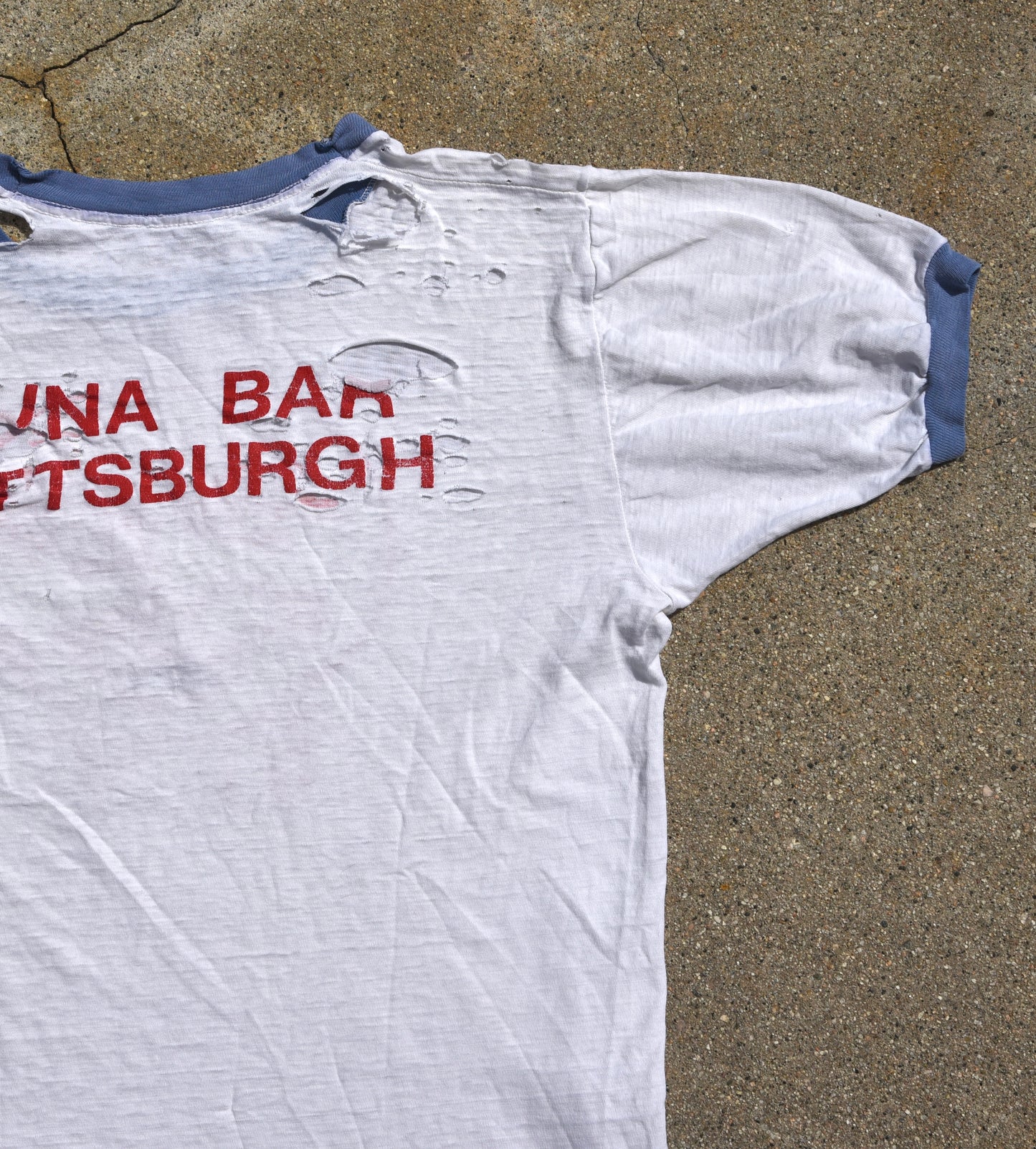 1970s Thrashed Luna Bar Ringer Tshirt