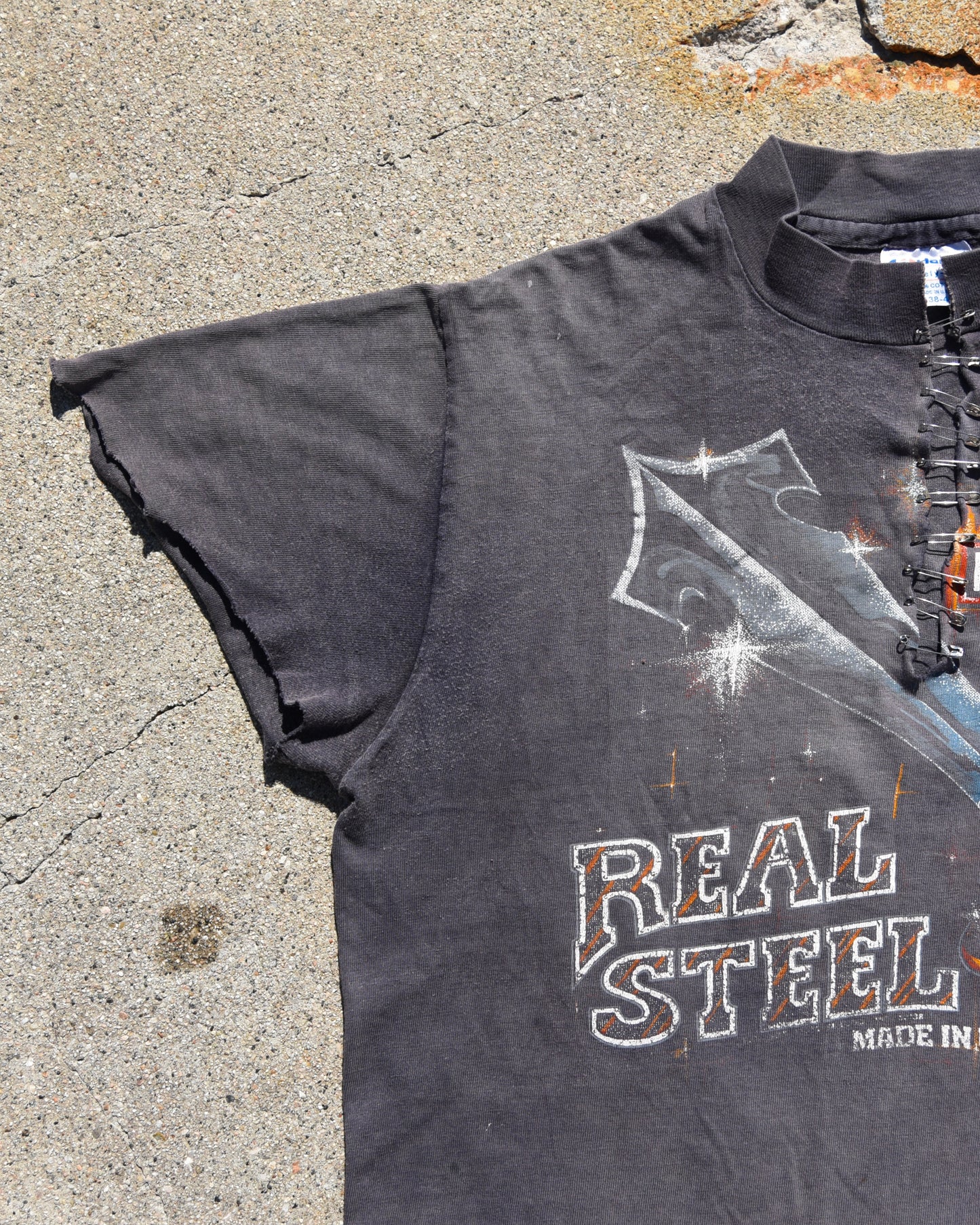 1980s Thrashed and Faded Harley Davidson Real Steel Tshirt