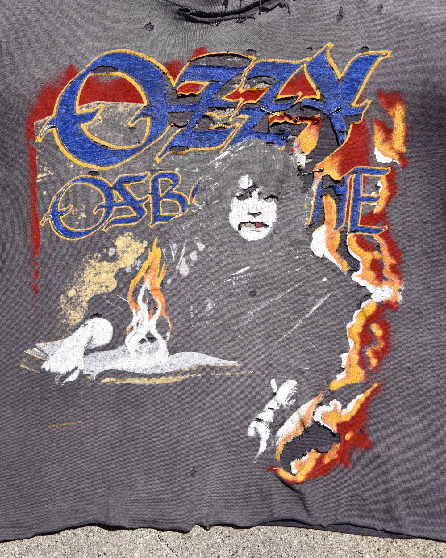1980s Thrashed and Sun Faded Ozzy Osbourne Is… Tshirt