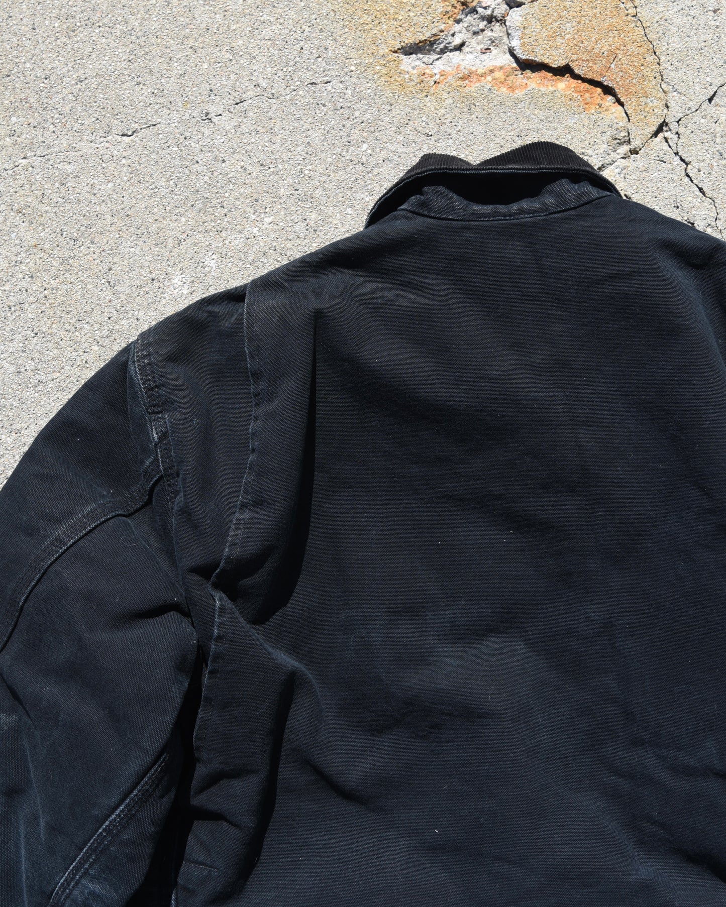 Carhartt J001 BLK Detroit Jacket - Medium