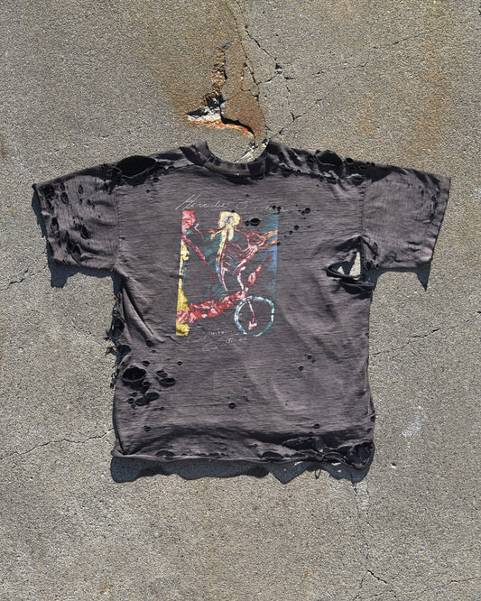 1980s Thrashed and Faded Planet Hollywood Tshirt