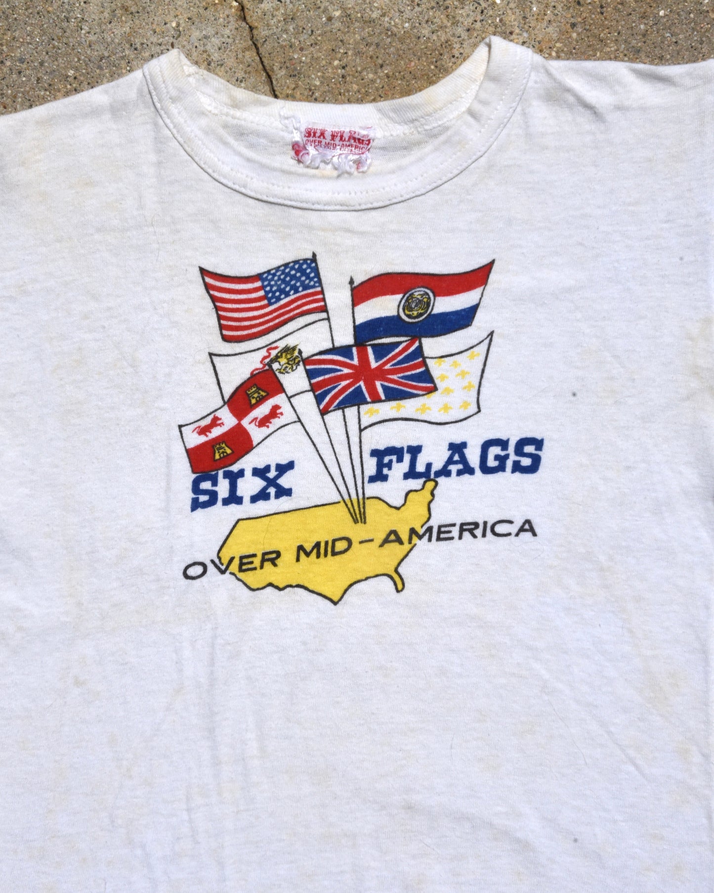 1970s Six Flags Femme Tshirt