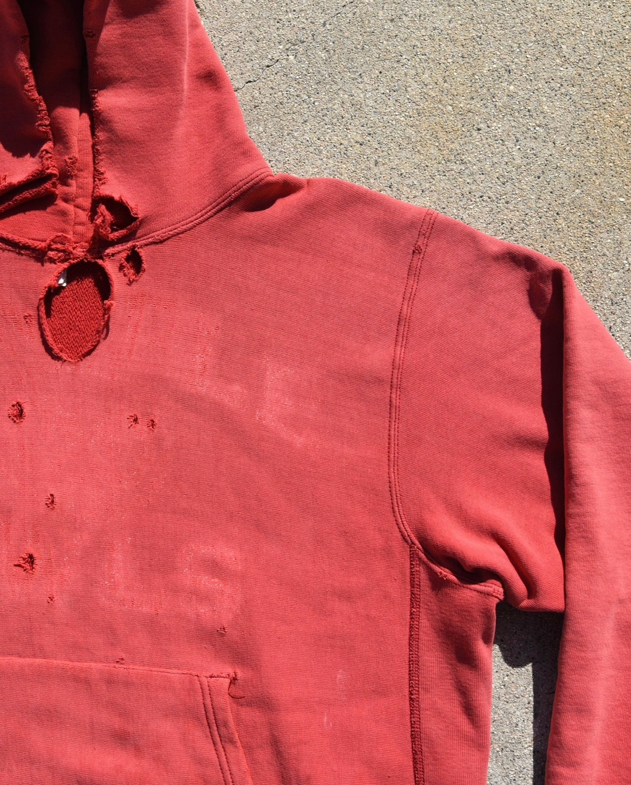 1980s Faded and Thrashed Champion Reverse Weave Temple Owls Sweatshirt
