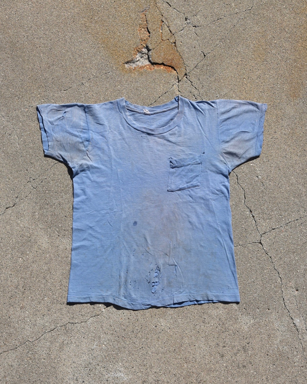 1950s Thrashed and Faded Blue Pocket Tshirt