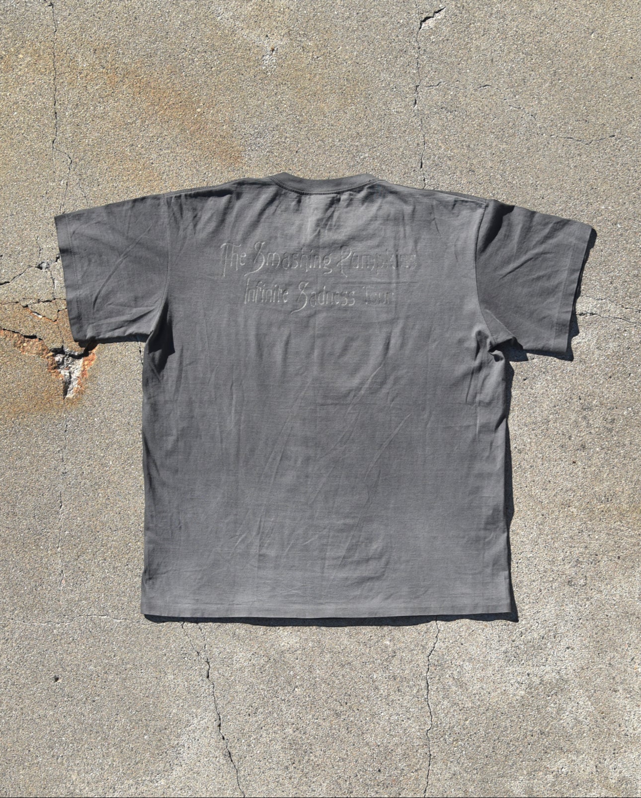 1996 Vintage Smashing Pumpkins The World Is A Vampire Tshirt Sun Faded